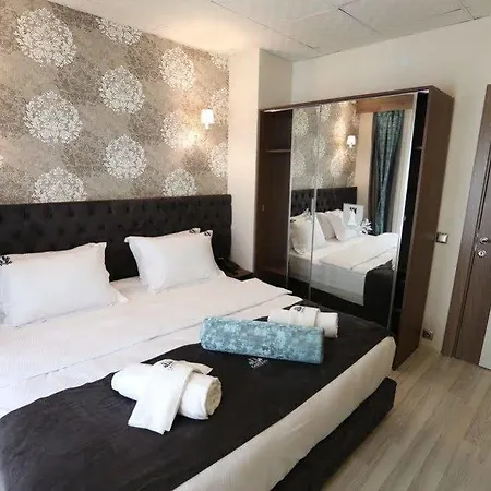 Grande Stella Hotel 3*