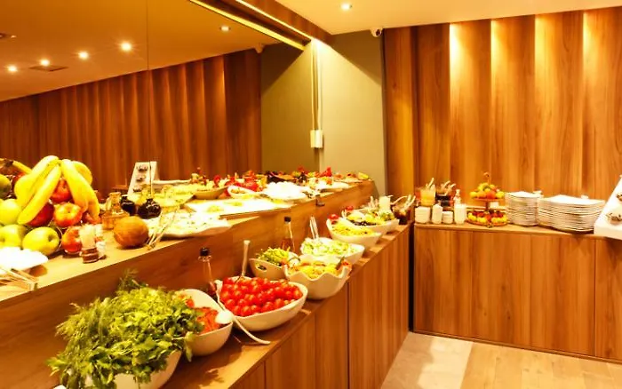 Grande Stella Hotel 3*